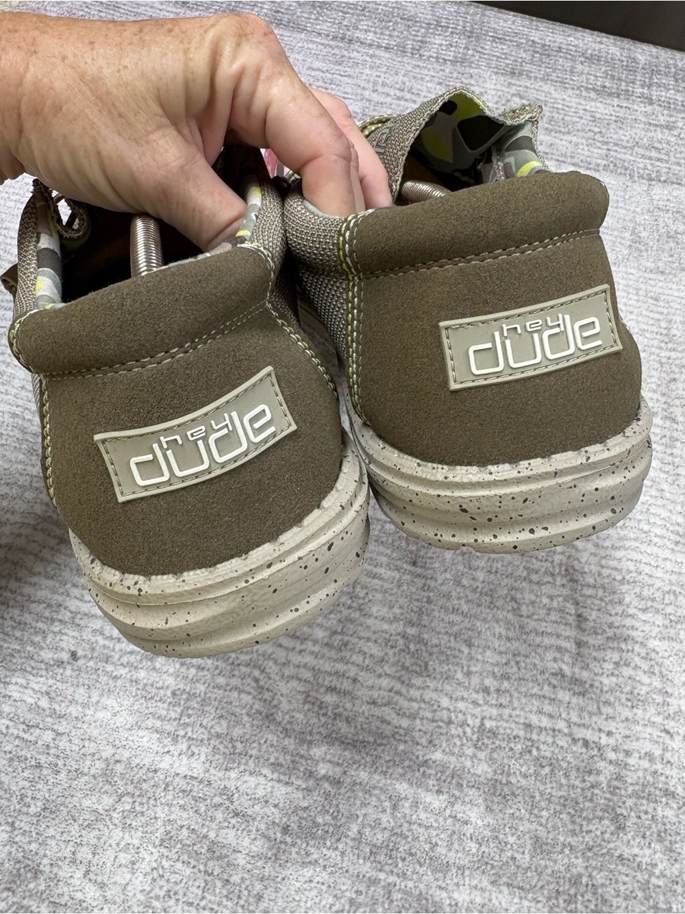 NWT Hey Dude Wally Sox Camel Shoes
Men Size 15 Gray Vaca Beach Breathable - Picture 7 of 10
